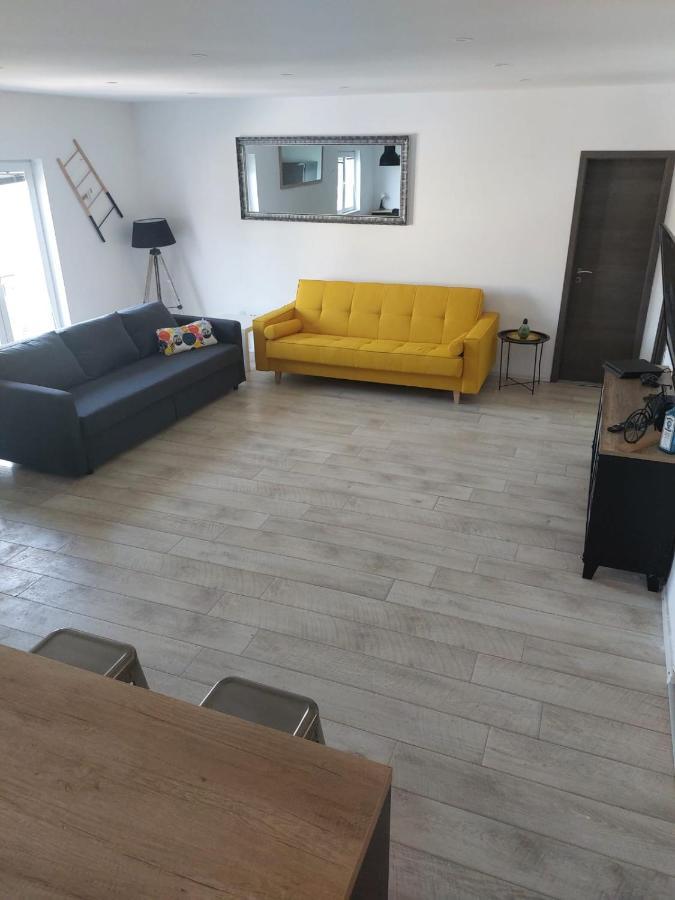 Apartmani Radic Rg Rogoznica  Esterno foto