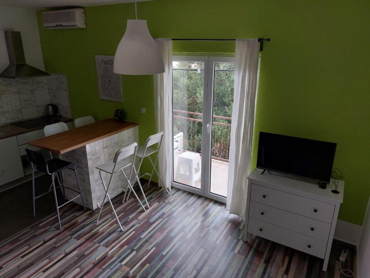 Apartmani Radic Rg Rogoznica  Esterno foto