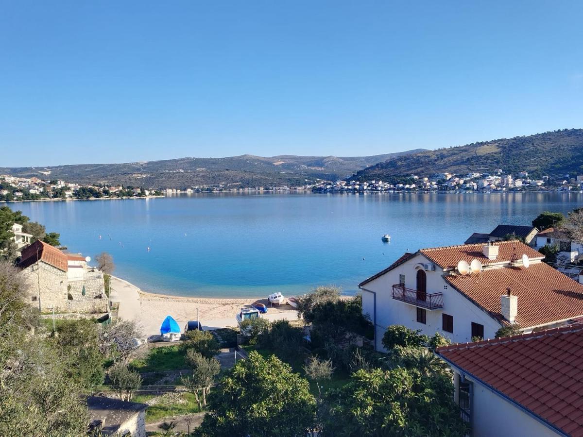 Apartmani Radic Rg Rogoznica  Esterno foto