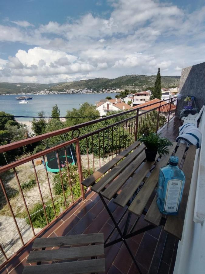 Apartmani Radic Rg Rogoznica  Esterno foto