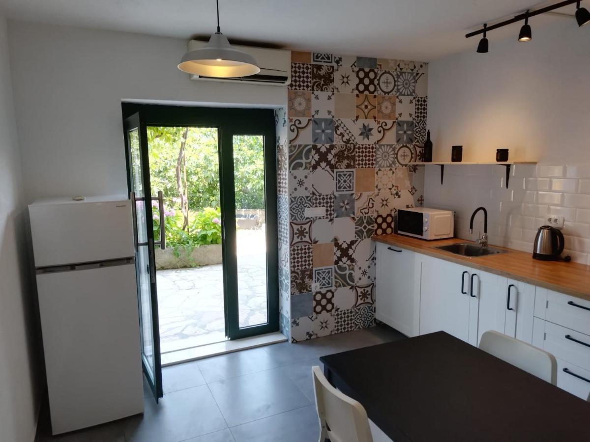 Apartmani Radic Rg Rogoznica  Esterno foto