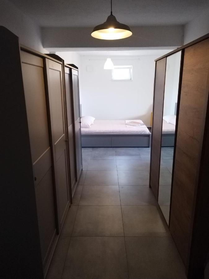 Apartmani Radic Rg Rogoznica  Esterno foto